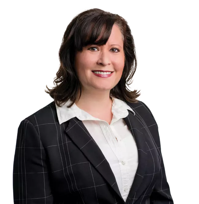 Ann-Therese Schmid, Nossaman LLP Photo