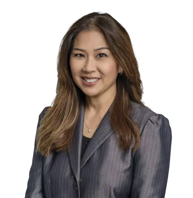 Lolly Enriquez, Nossaman LLP Photo