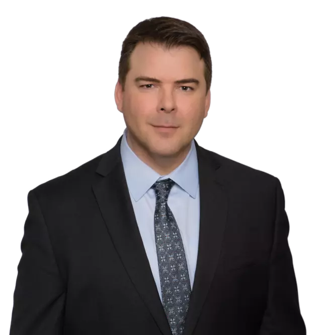 Thomas Dover, Nossaman LLP Photo