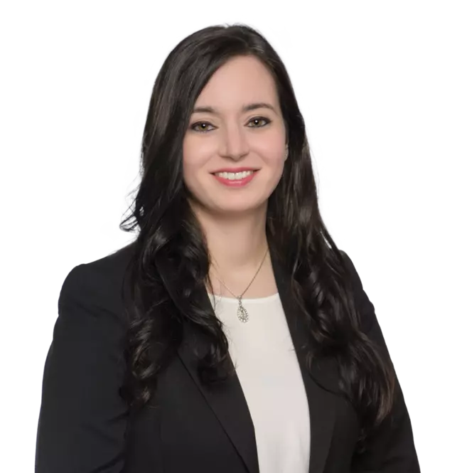 Elinor Eizdi, Nossaman LLP Photo