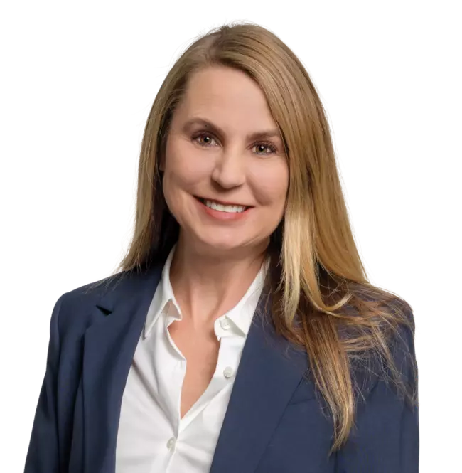 Michelle McCarthy, Nossaman LLP Photo