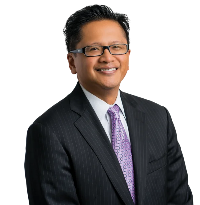 Simon Santiago, Nossaman LLP Photo